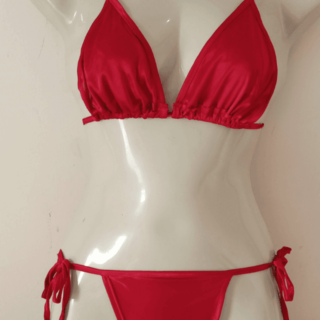 CURVY STRINGS - 3 Piece Sexy Lingerie with Gown